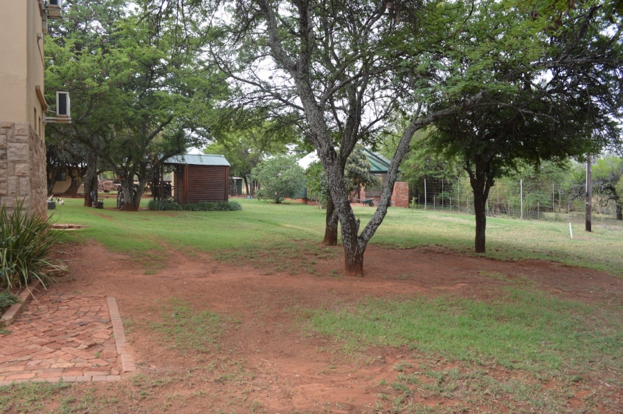 Commercial Property for Sale in Doringkruin North West